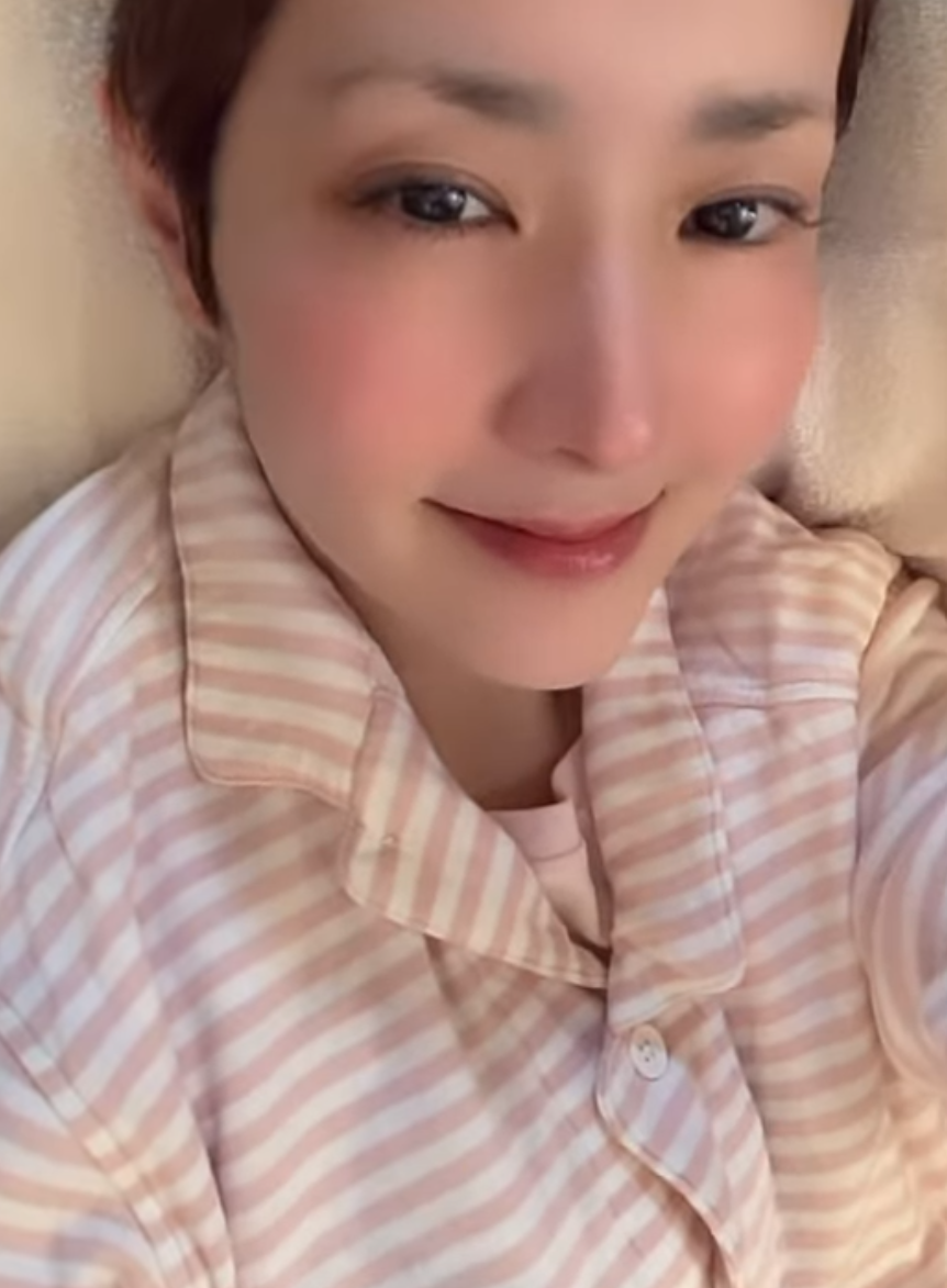 希良梨大步檻過,近日留言答謝粉絲。