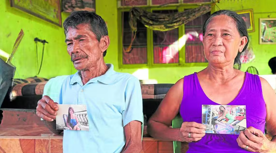 大埔宏福苑五級大火造成嚴重死傷,遇難的40歲菲傭Maryan Pascual Esteban原訂本月中返鄉與父母及10歲兒子度聖誕,豈料因一場大火客死異鄉,其父母懇求盡快將她的遺體送回。(網上圖片)