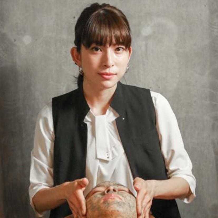 上原多香子返回家鄉沖繩生活已轉行從事美容業。