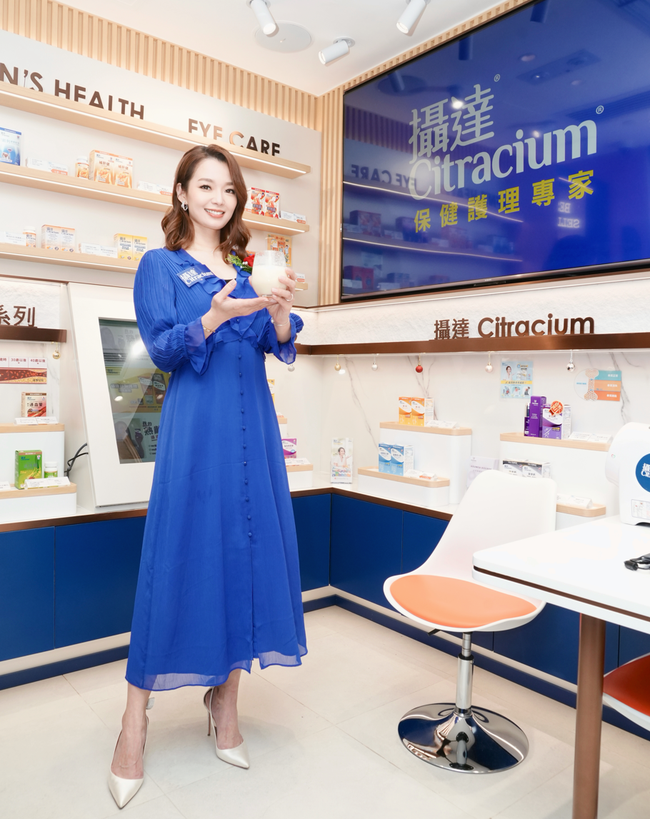 呂慧儀在活動上代袁文傑否認離巢。