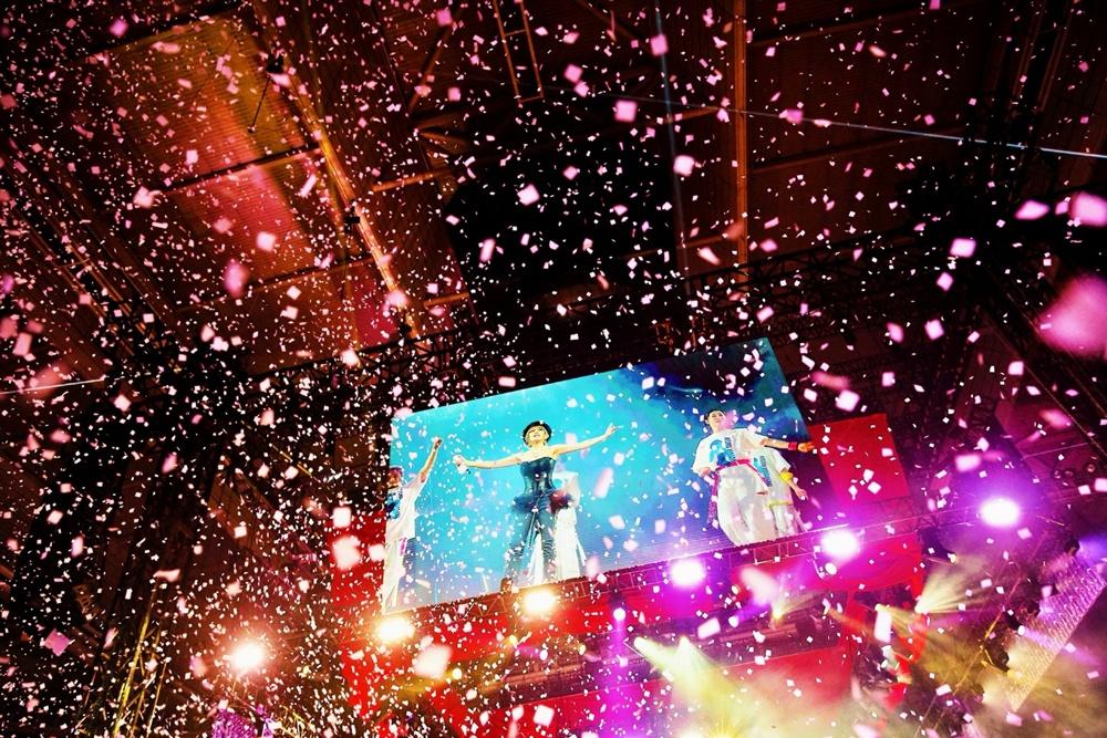 濱崎步:「雖然有1萬4000個空位,但感受到來自世界各地歌迷的滿滿愛意,對我來說是最難忘的演出之一。」(FB/ayumi hamasaki)