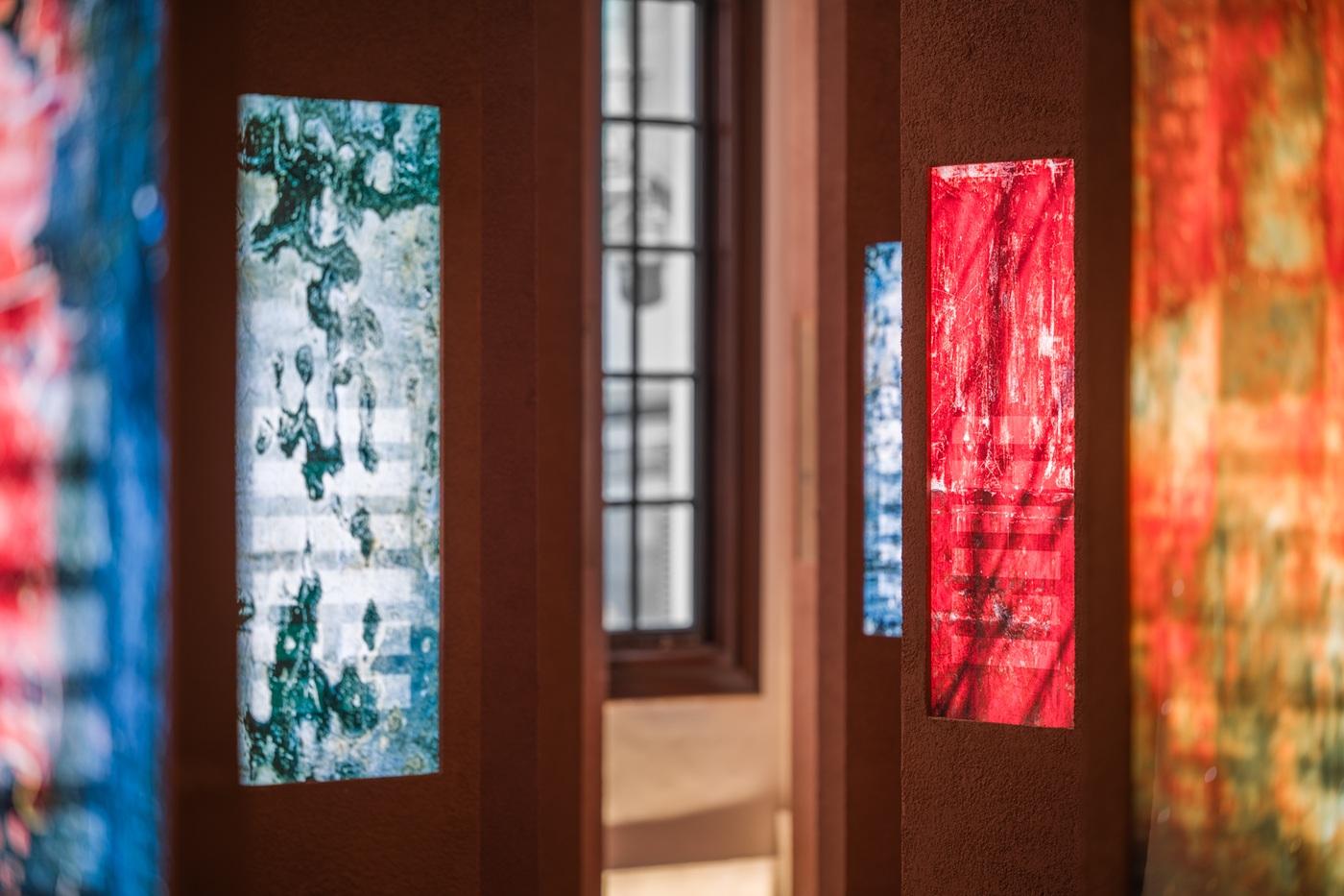 裝置作品《中國牆城》系列。