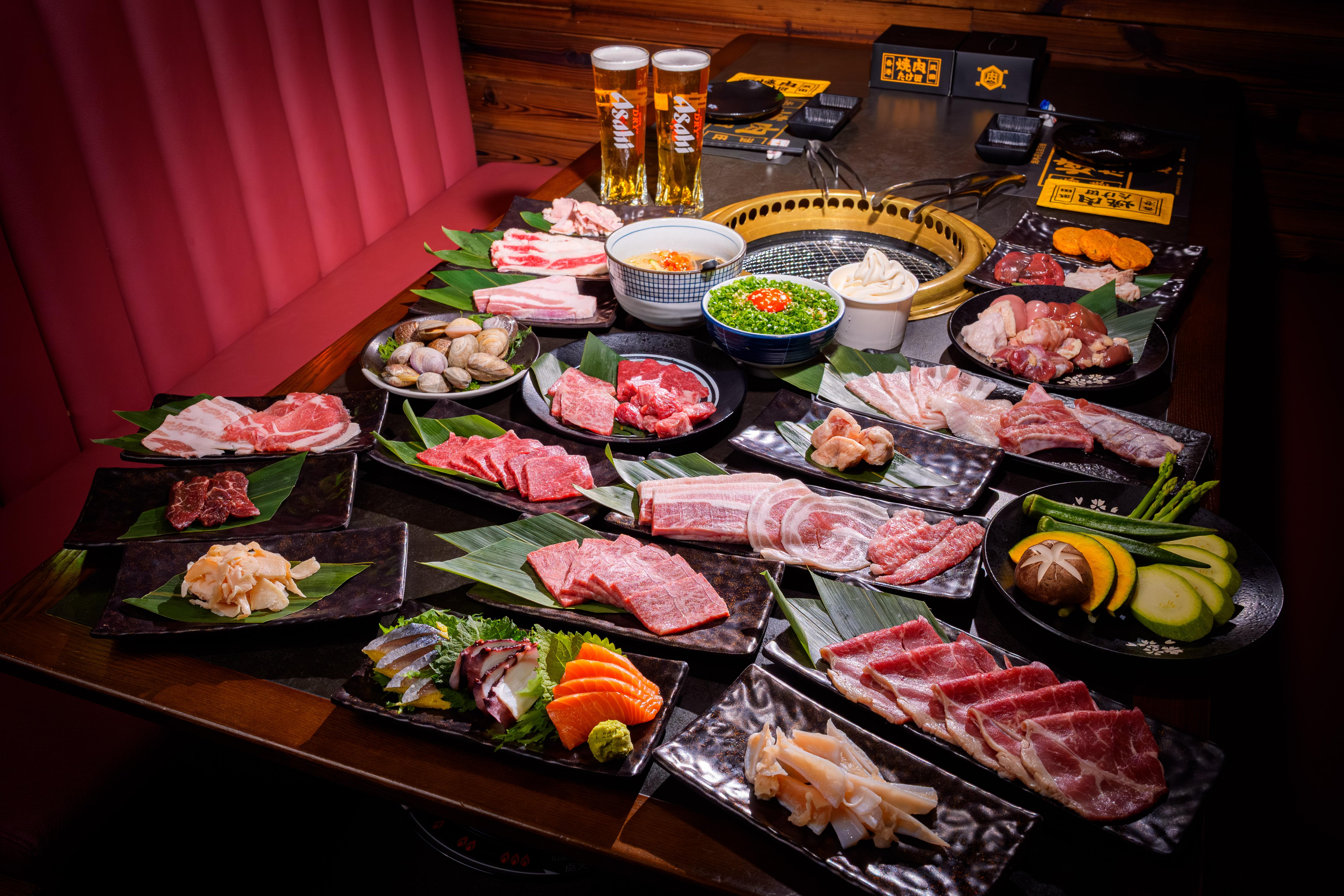 午市放題優惠包括多達110款食材