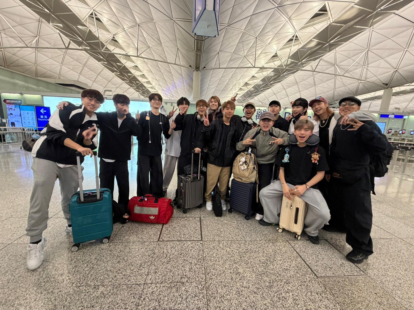 14強出發到韓國特訓。