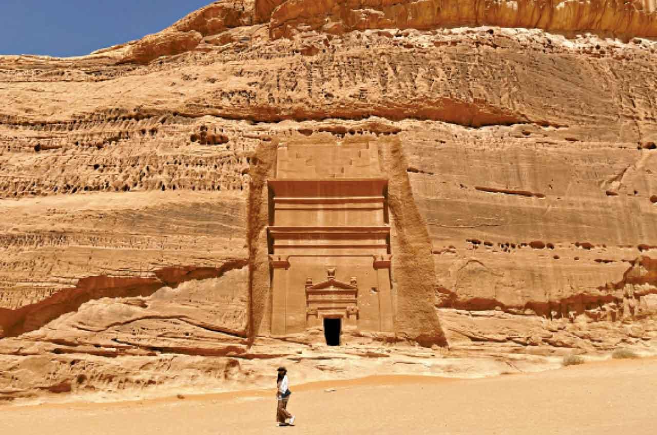 走進幾千年的沙漠古城