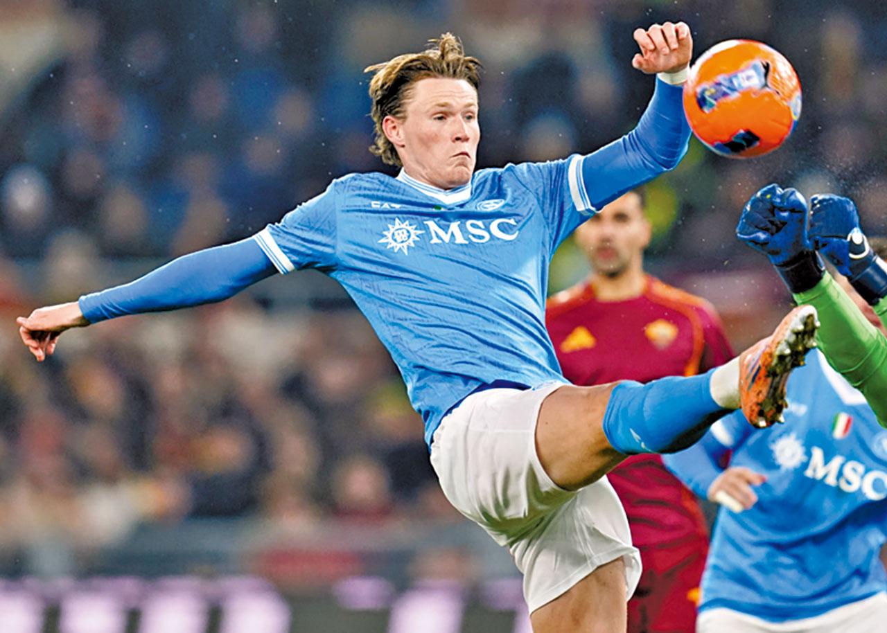 拿玻里 麥湯米尼