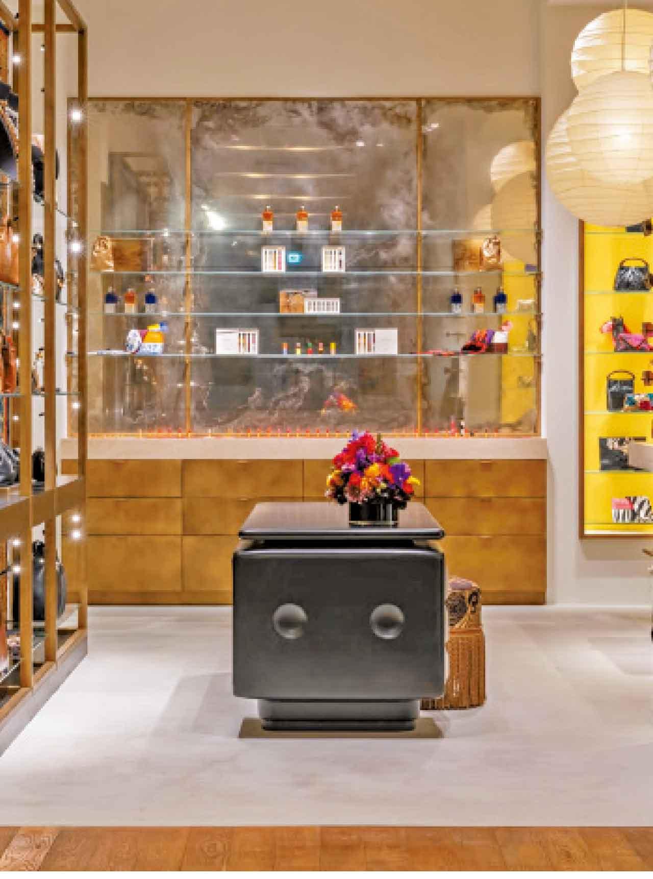 Dries Van Noten 日本首間畫廊概念店登陸京都