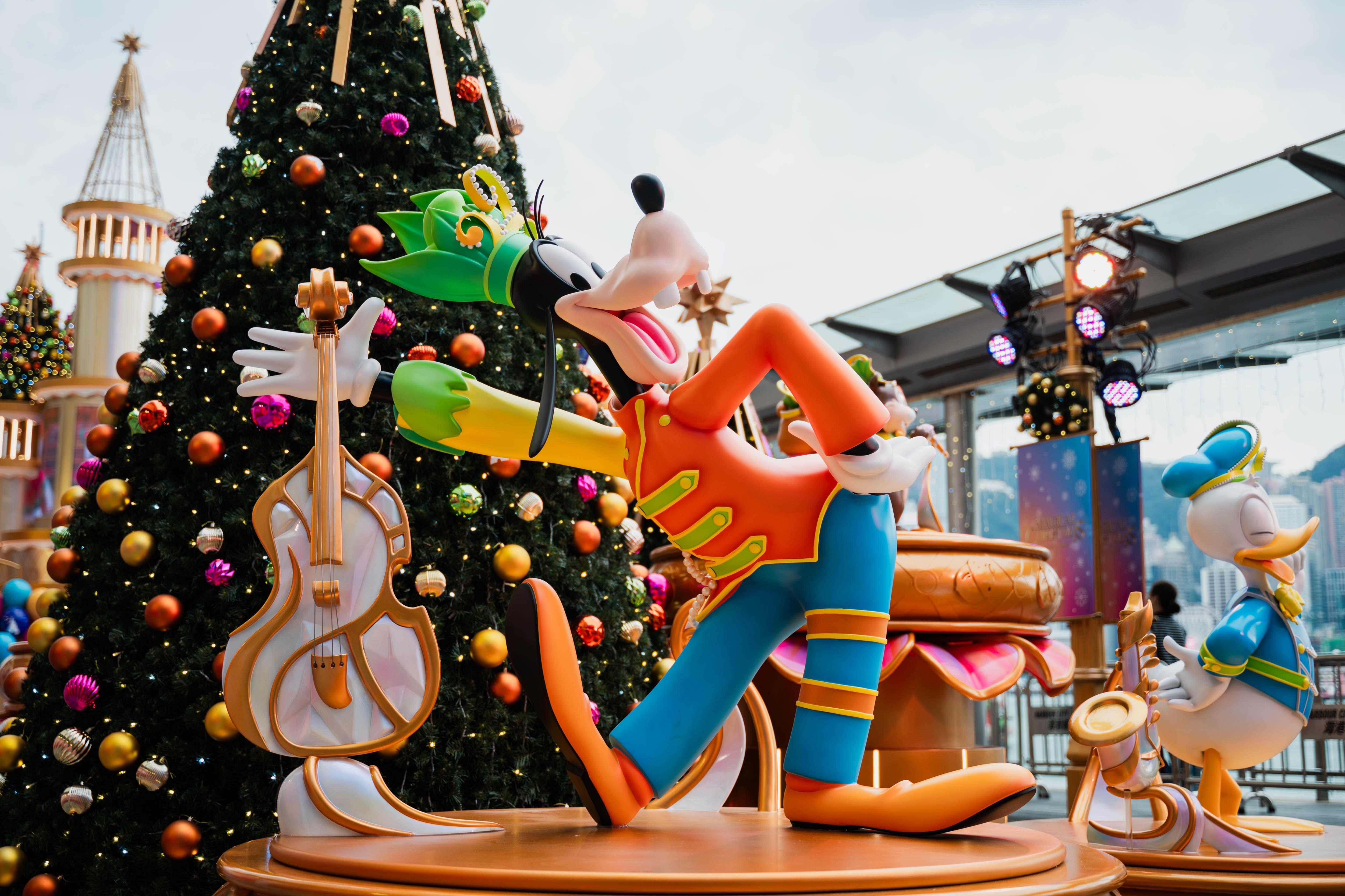 「迪士尼好友巡遊派對」主題裝置 打卡位