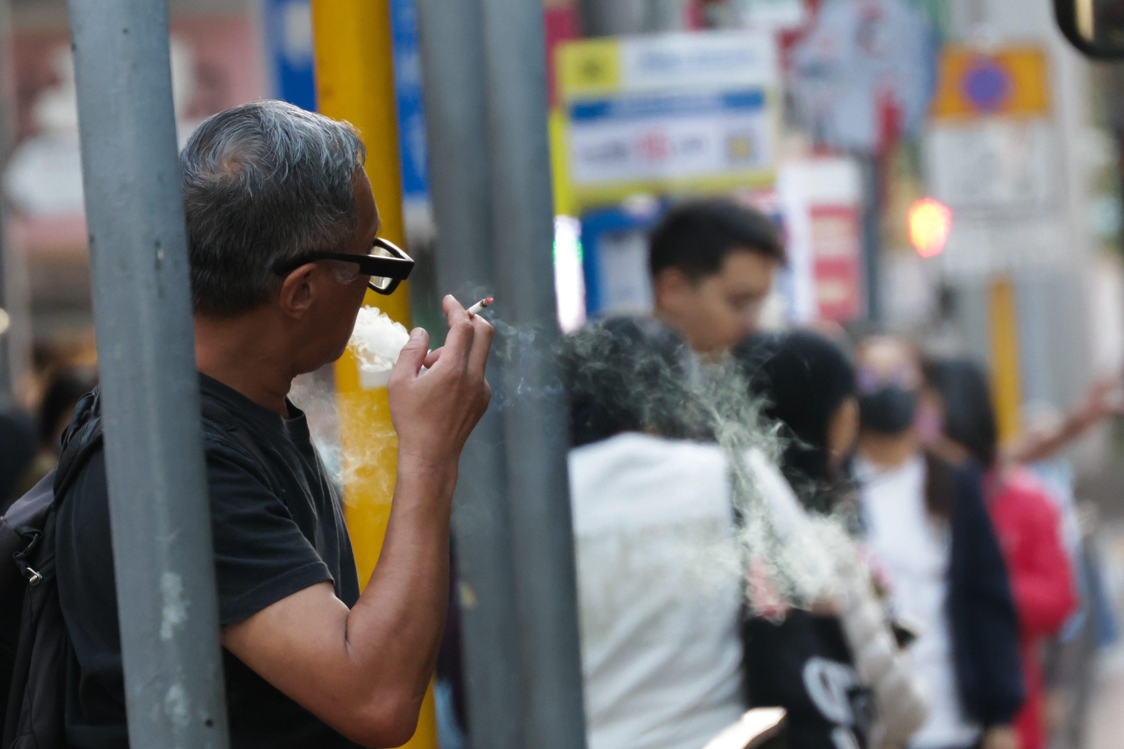控煙酒辦本港法定吸煙區擴大
