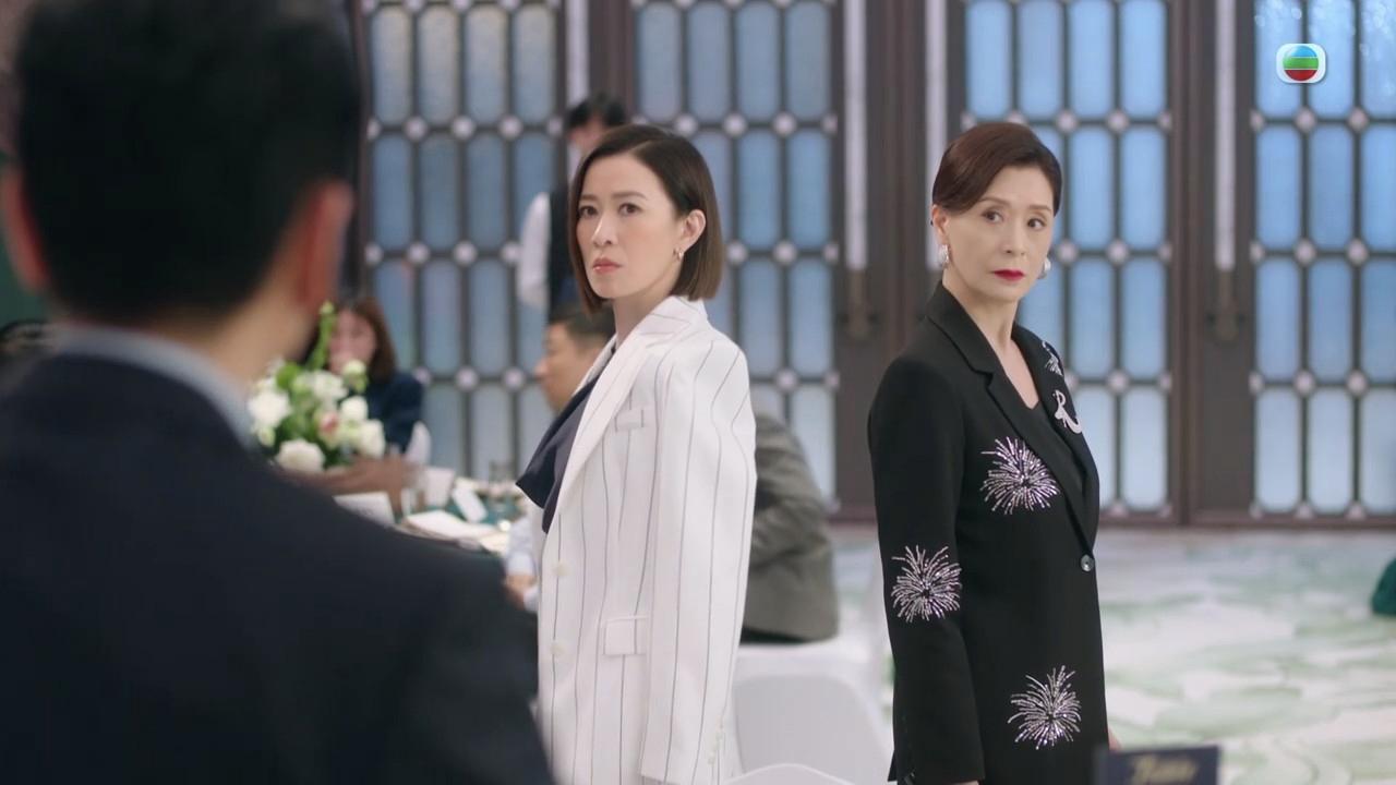 夏文汐與佘詩曼大鬥演技。