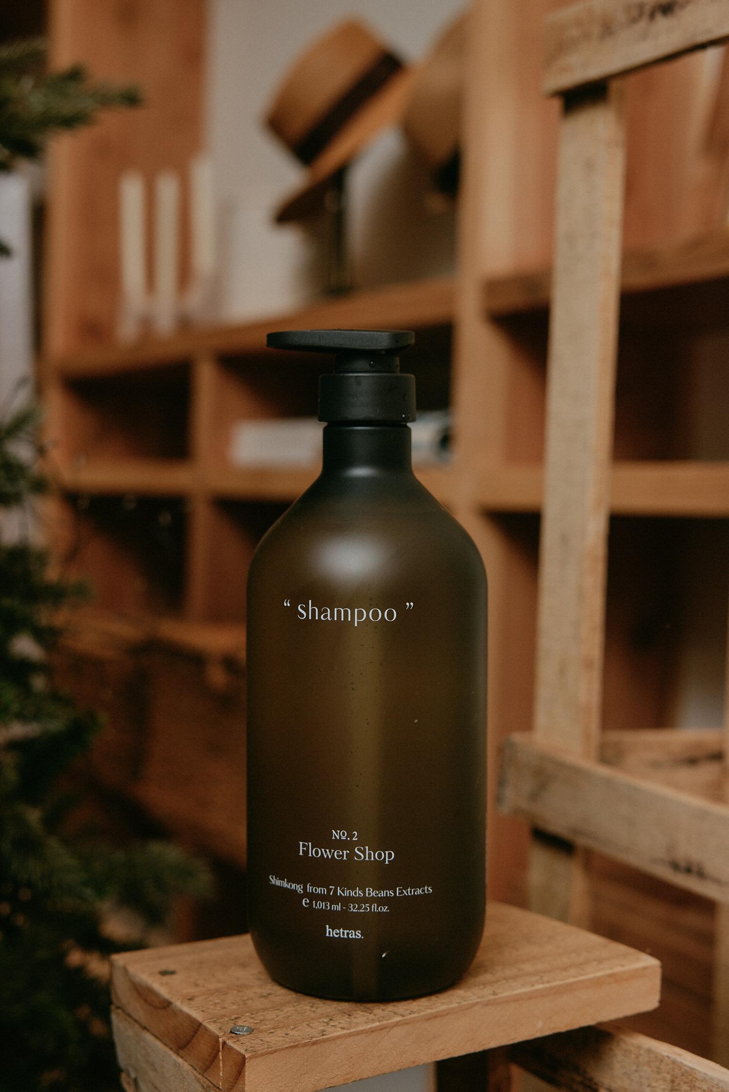 hetras打造逾30款香氛選擇,產品多樣,除了手工香氛及家居擴香外,亦有推出護手霜、沐浴露及潤膚乳等,呈現低調而優雅的氣味層次。