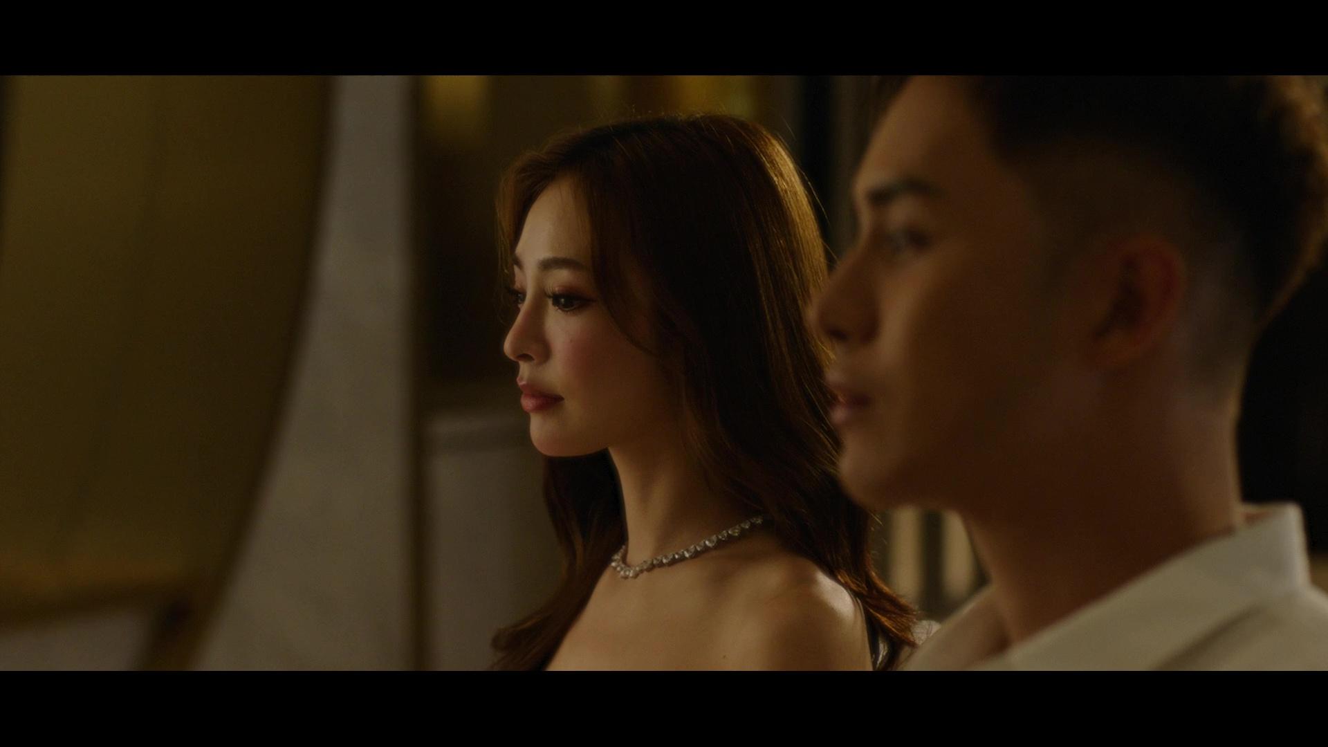 何廣沛、陳楨怡上演浪漫唯美愛情小品。