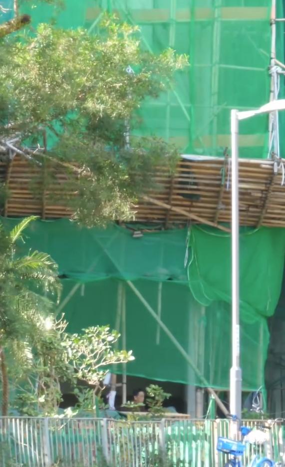 大埔宏福苑五級火|71歲管工折返疏散工友遇難 片段拍得最後身影。(threads「striking_biking)」圖片)