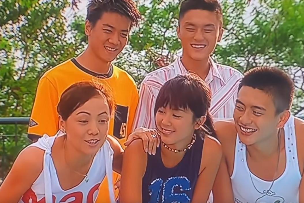 《戀愛自由式》演員包括鄧萃雯、黃宗澤、唐寧等。