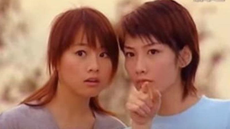 《戀愛自由式》演巽Stephy鄧麗欣與BoBo陳文媛年輕照出土,被網民大讚靚女。