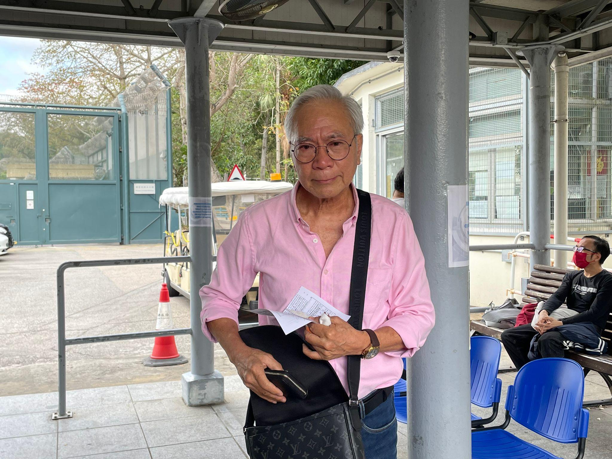 基哥探望Chris時,多次強調待Chris出獄之後便即娶。