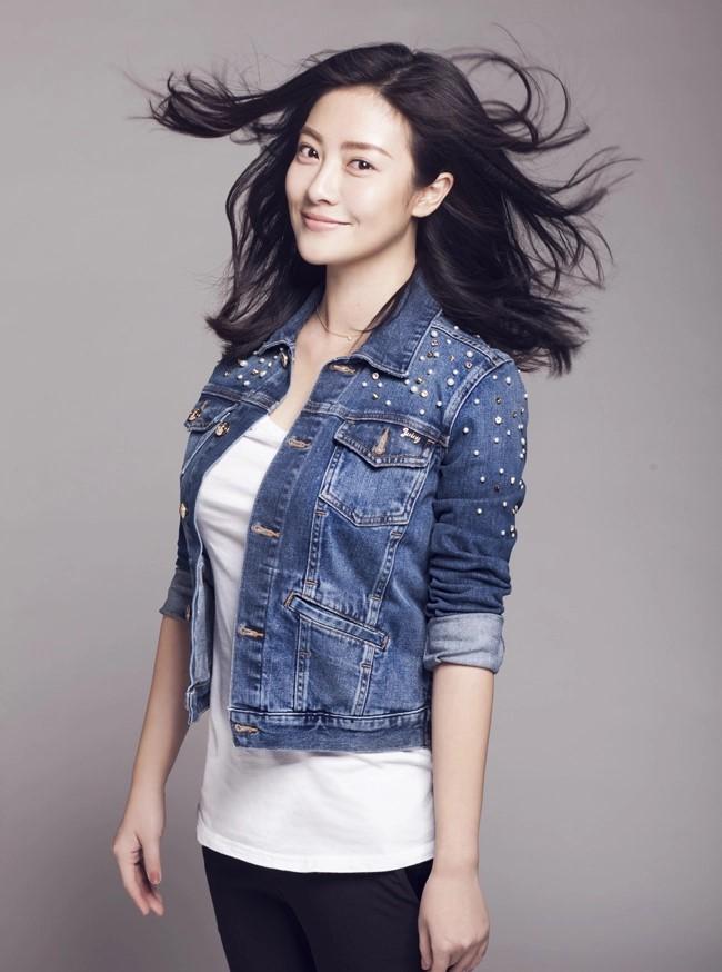 朱銳受《還珠格格》劇中趙薇表演的影響而成為演員。