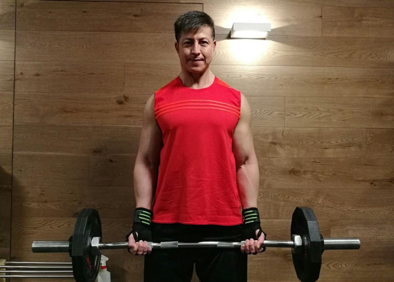 前港男「大隻Rocky」鄭健樂日前在社交平台指與崔碧珈正在戀愛中。