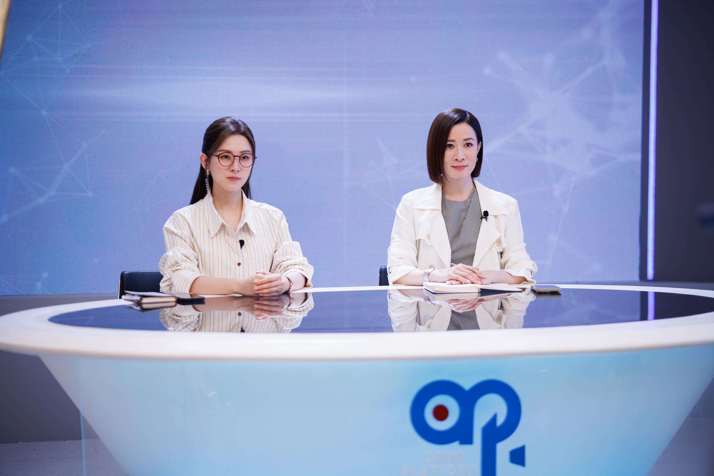 佘詩曼和王敏奕在《新聞女王2》有不少對手戲。