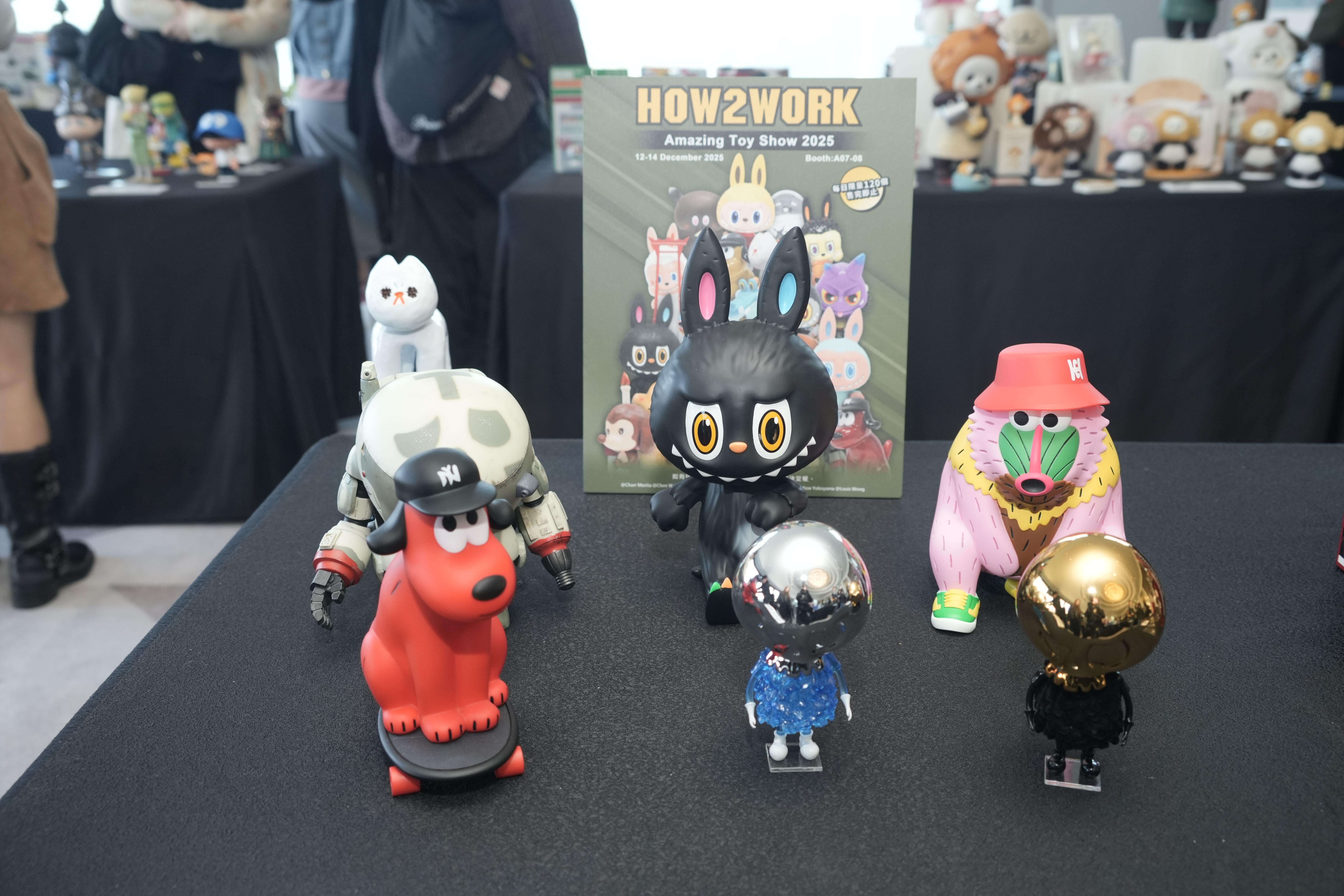 How2Work 福袋限量,粉絲有機會抽出LABUBU。