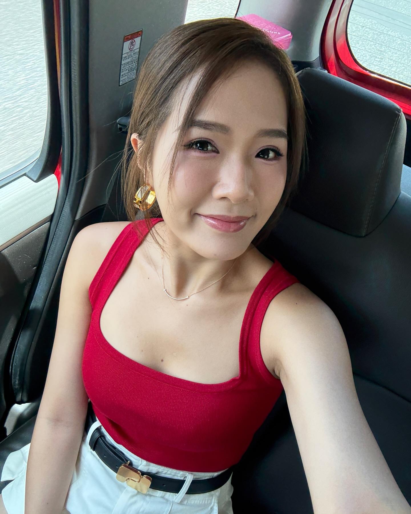 Maggie梁敏巧不時上載生活照到社交平台。