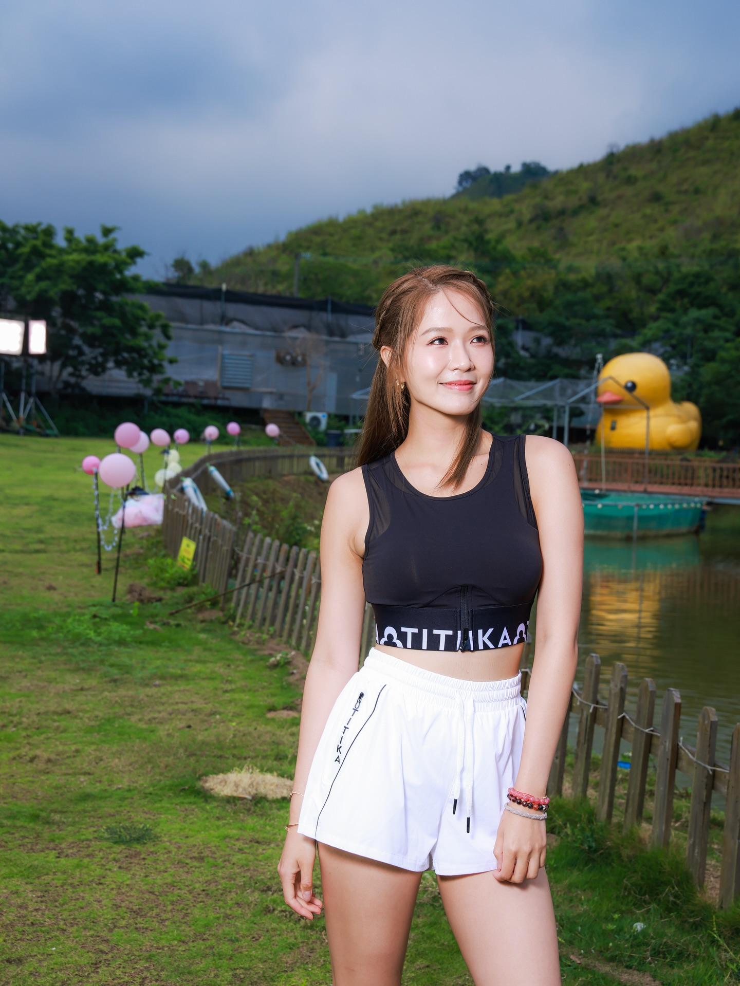 Maggie梁敏巧不時上載生活照到社交平台。