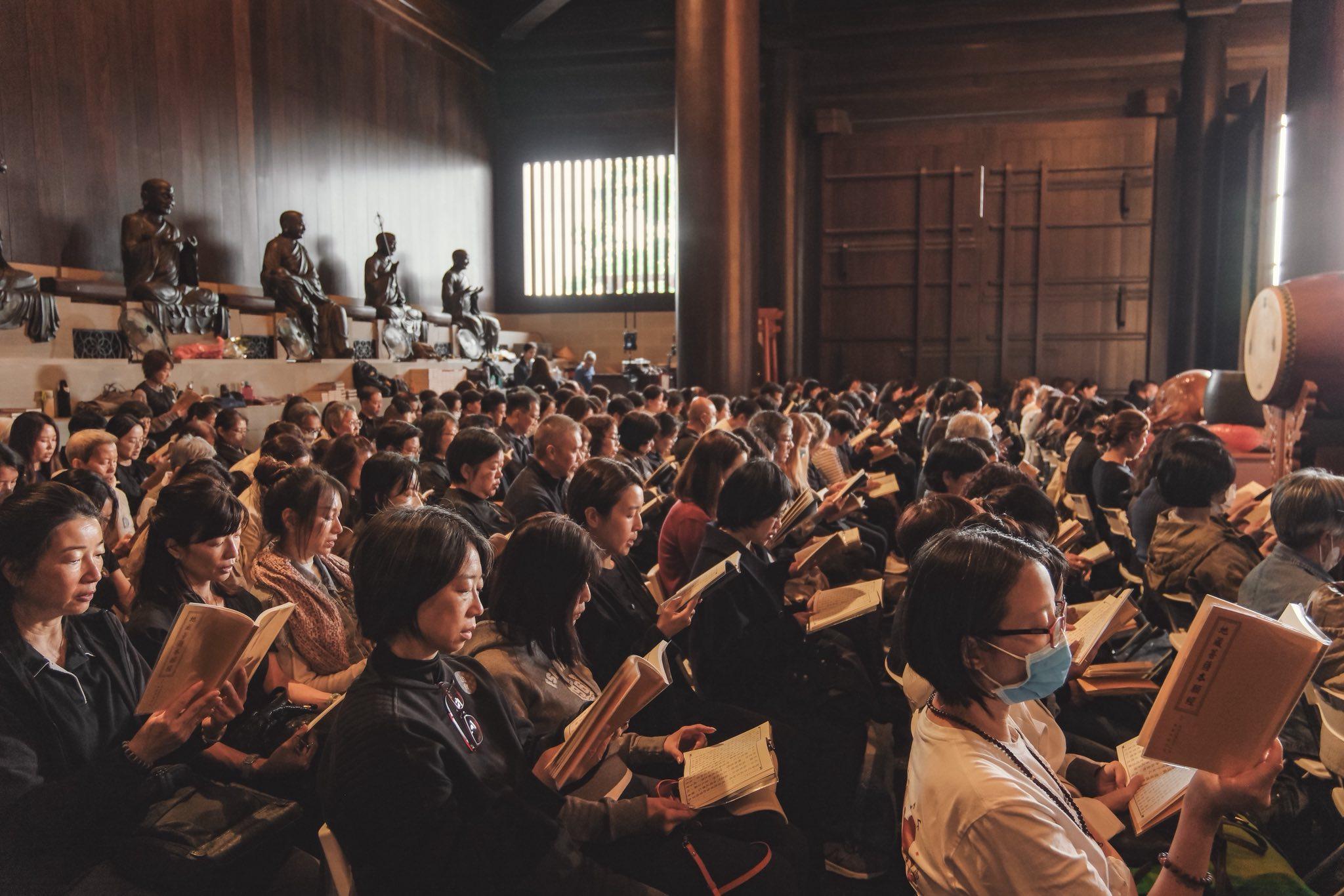 大埔宏福苑五級火|慈山寺為火災七日祈福。(fb「慈山寺」圖片)