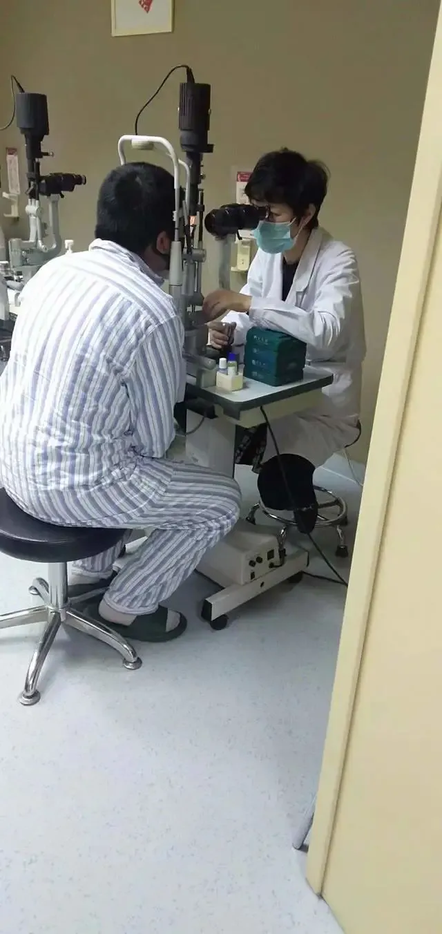 涉事13歲學生雙眼接近失明。