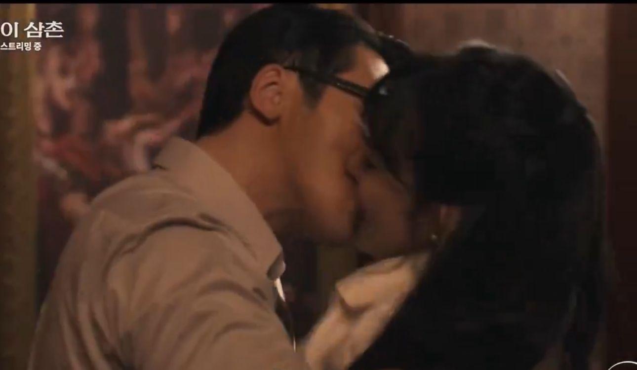 Tiffany與卞耀漢在《逆貧大叔》中有浪漫咀戲,一吻定情。