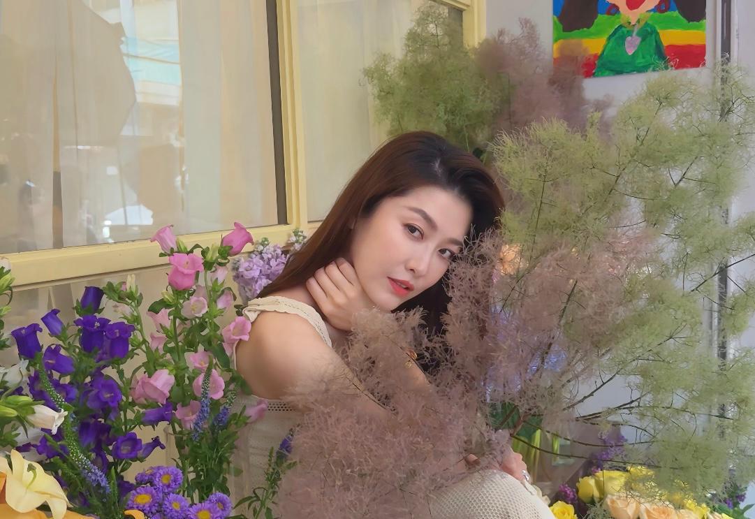 Niki指因為健康的問題需要取消工作和活動的安排,而感到非常抱歉。