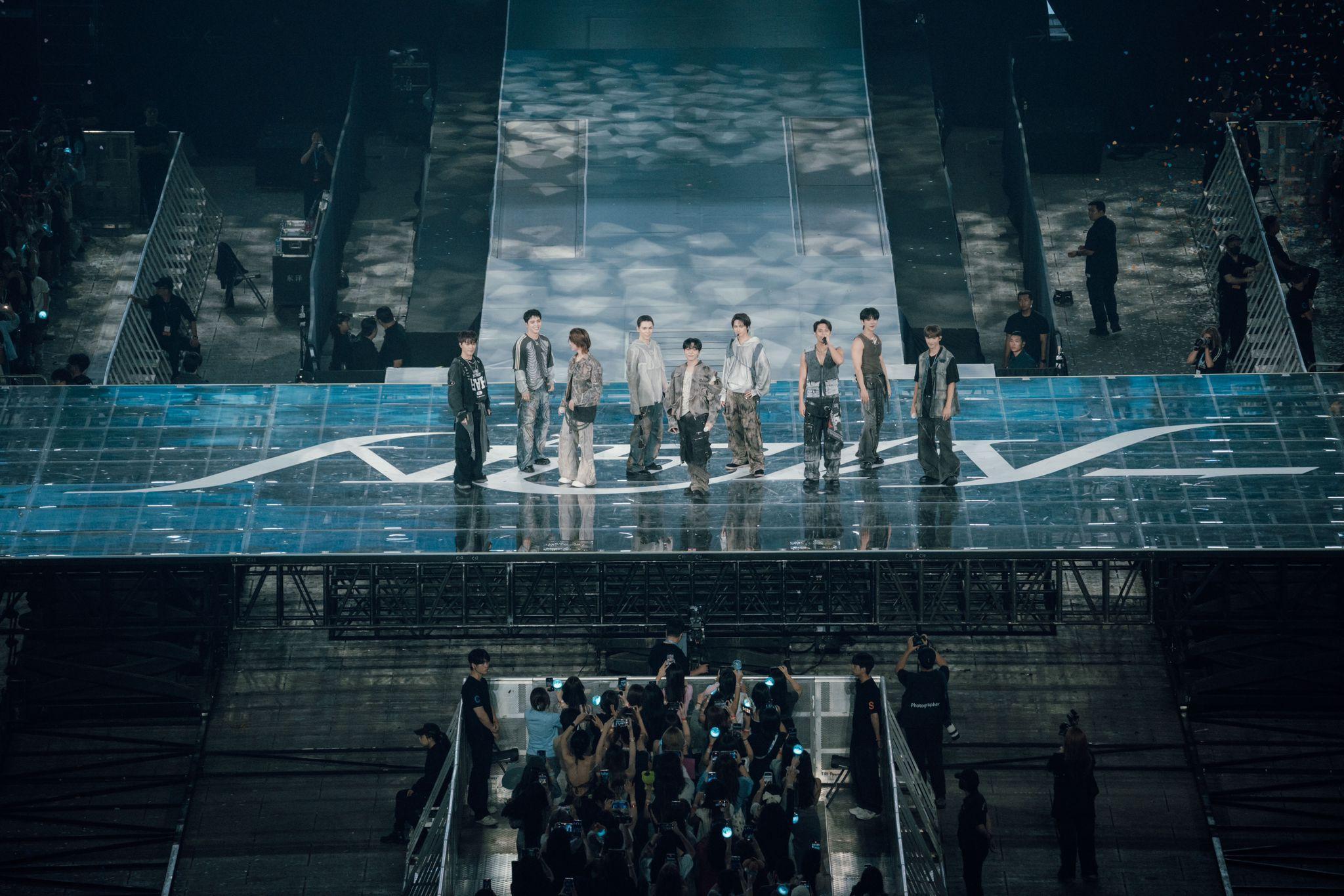 SEVENTEEN世巡宣布香港加場,未夠半年再攻啟德主場館。