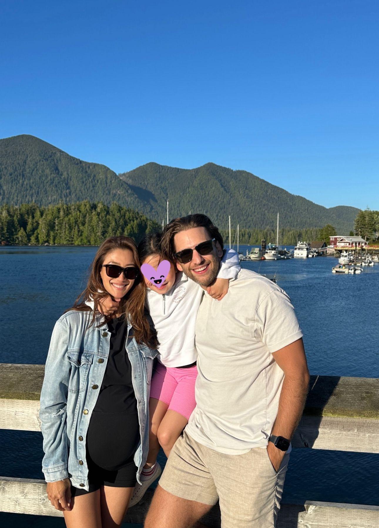 謝婷婷於2019年誕下女兒Sara。