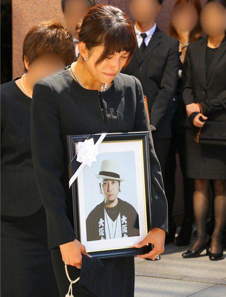 ET-KING成員TENN死後,才揭發是受太太上原多香子出軌打擊才走上不歸路。