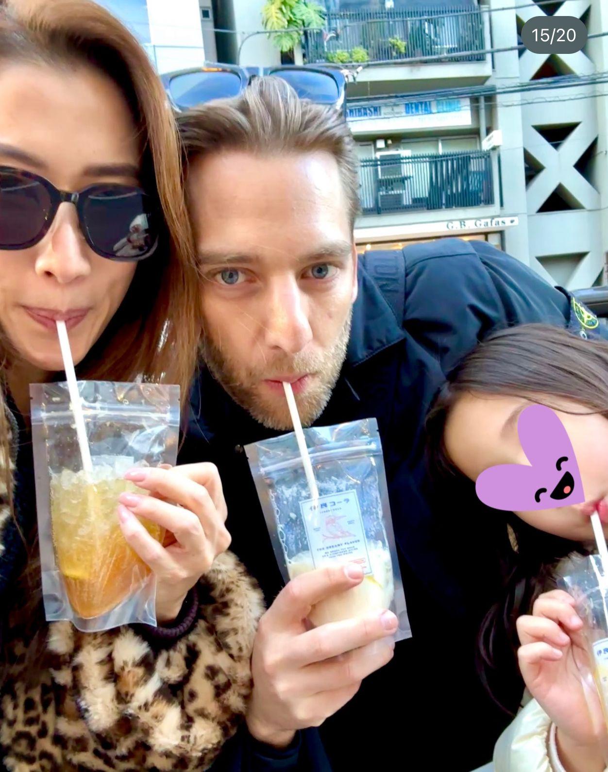 謝婷婷於2019年誕下女兒Sara。