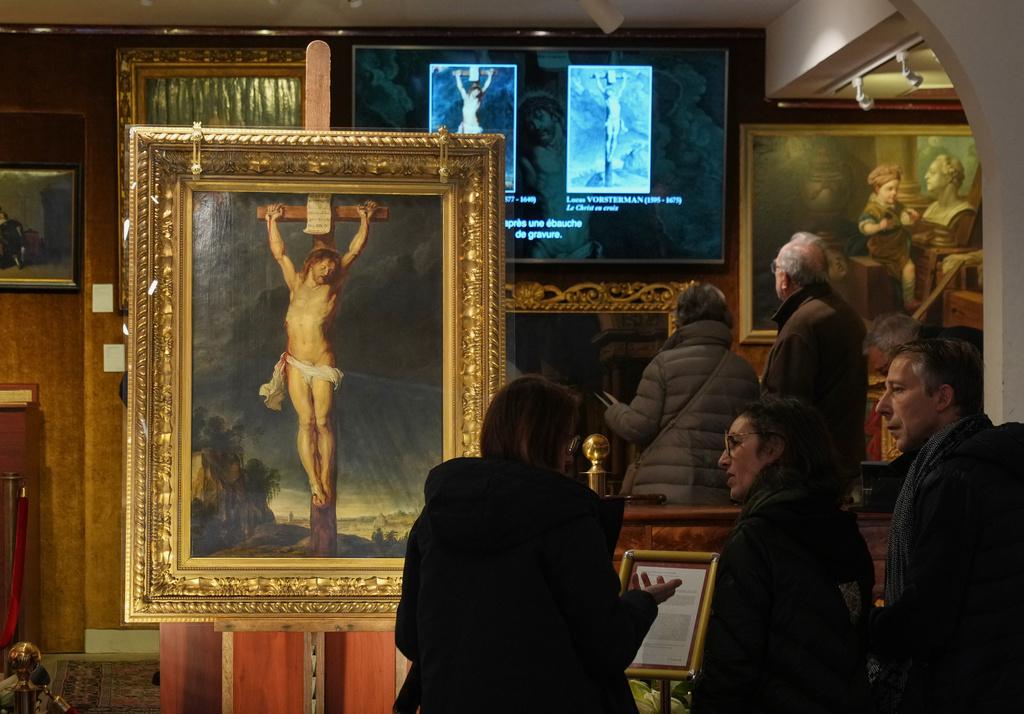 魯本斯(Peter Paul Rubens)耶穌受難畫作「Crucifixion of Jesus Christ」失傳400年後巴黎重見天日 拍賣230萬歐元成交。(美聯社)