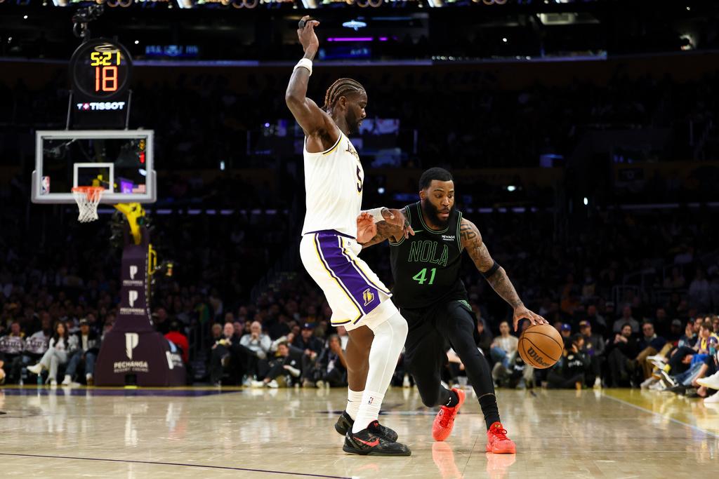 湖人133:121擊敗鵜鶘。(美聯社)