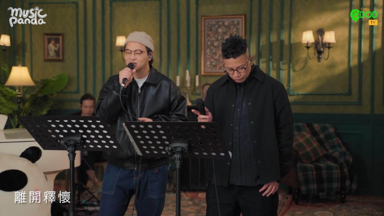 6號@RubberBand x 小肥在Music Panda演唱《逆光》。(影片截圖)