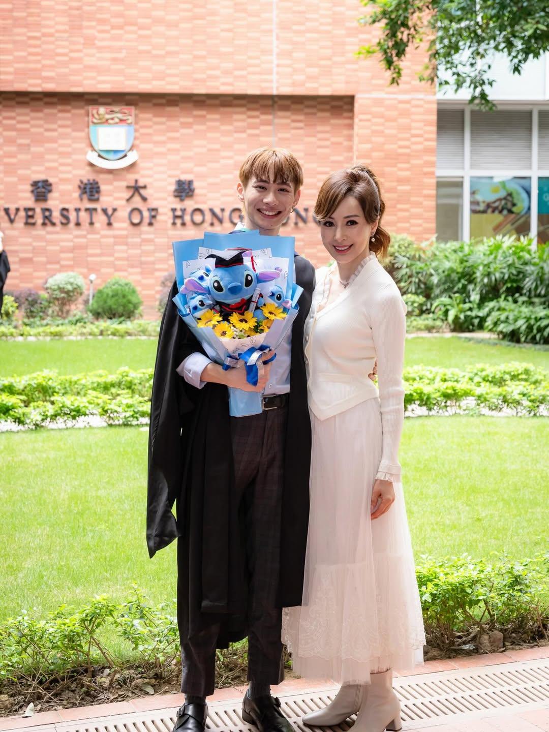 羅霖與3名兒子感情十分要好。