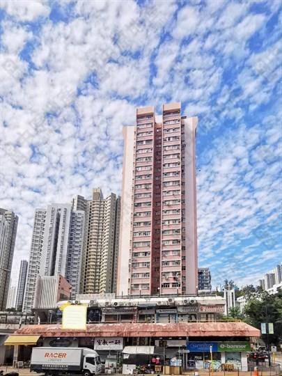 鐵路沿線放盤掀爭購!業主一招350萬賣出 代理:有實客「望一眼機會都冇」(有圖)|二手樓成交