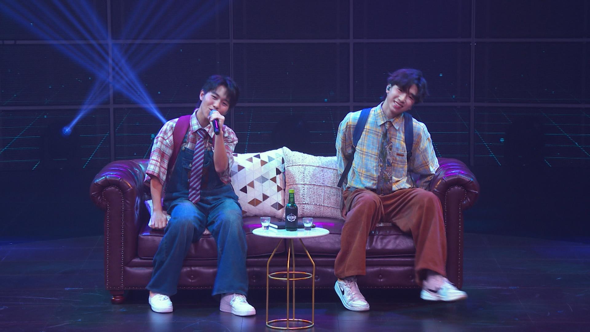 Group 3組成員5號Kirs和12號小雞。