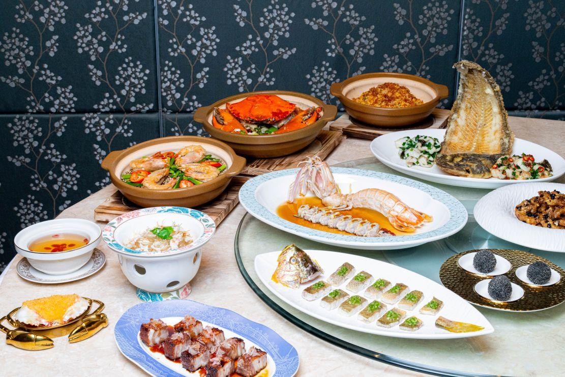 菜式選擇由特色小炒至鮑蔘翅肚都有,價錢豐儉由人。