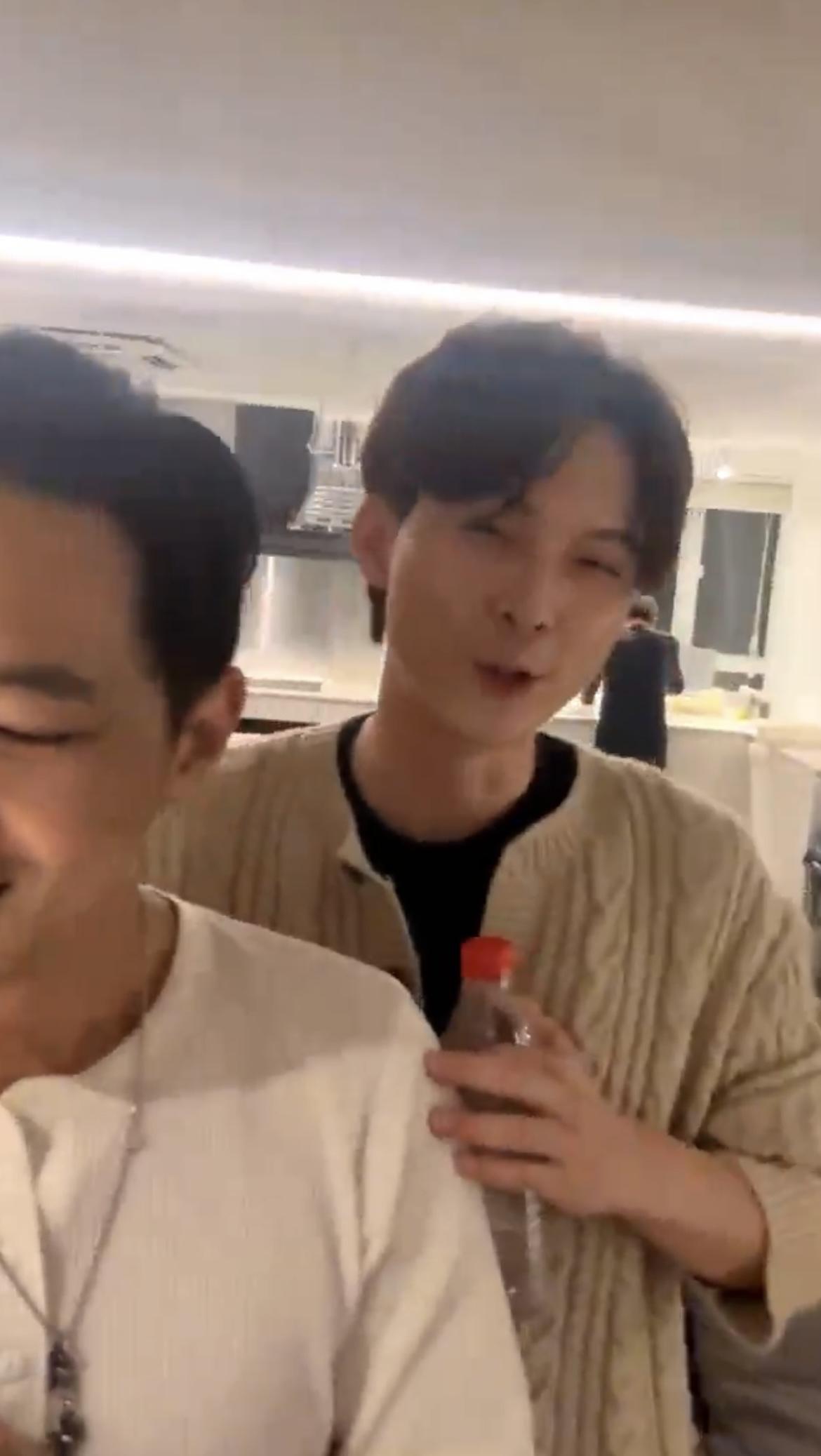 林俊其非常有厚道,表示自己幾喜歡Matthew的禮物。