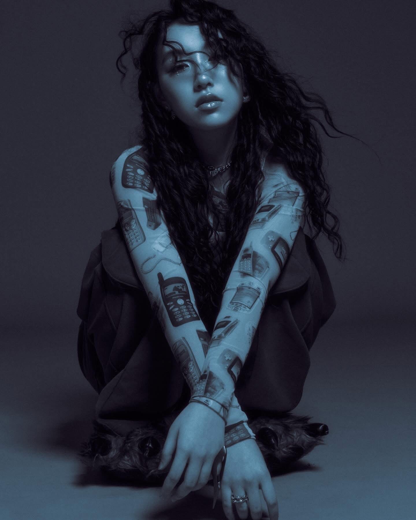 炎明熹將於本月24日平安夜在亞博舉行《風之旅My Voyage Goes On》音樂會。