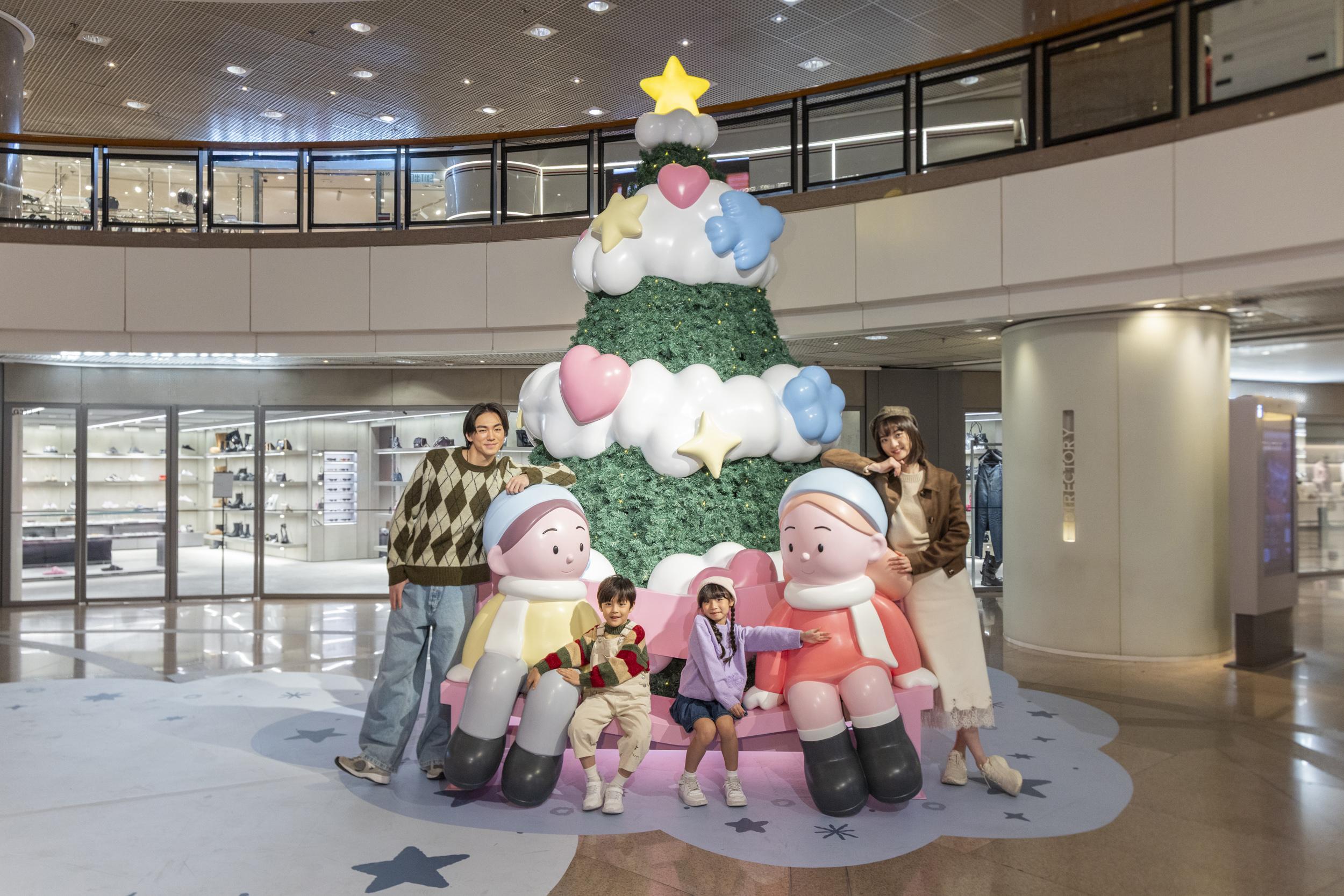 4 米高「雲」暖聖誕樹 打卡位延續甜蜜氛圍