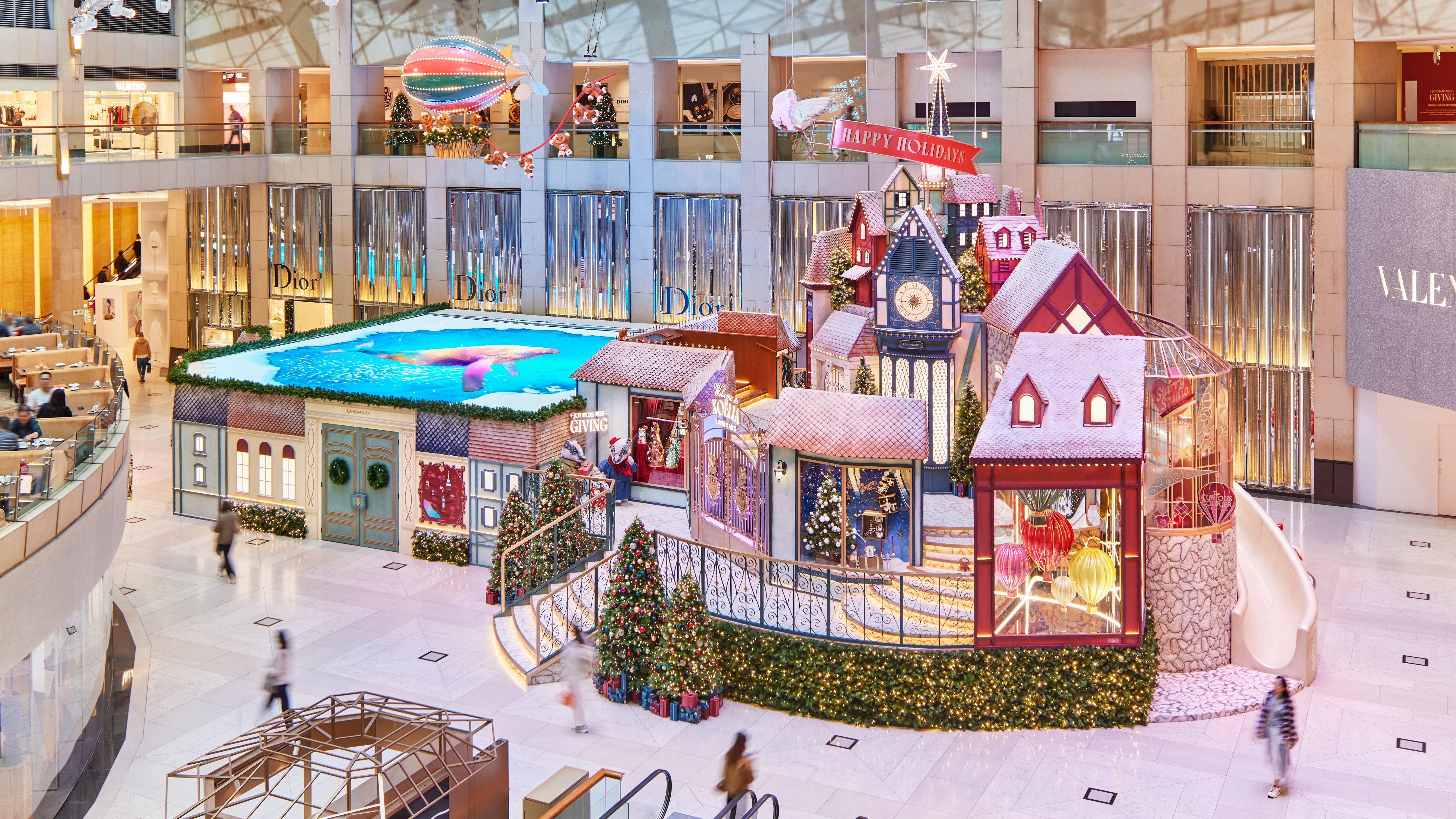 Noëlia at LANDMARK:Joy Begins With Giving