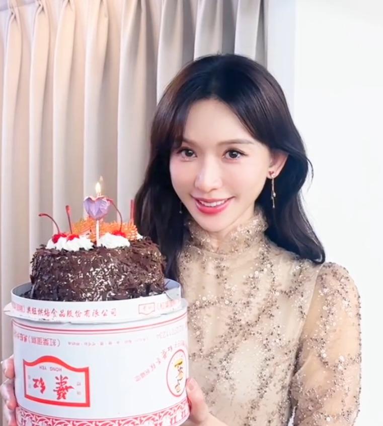 林志玲生日落淚,稱「感受到幸福時真的會流淚」。