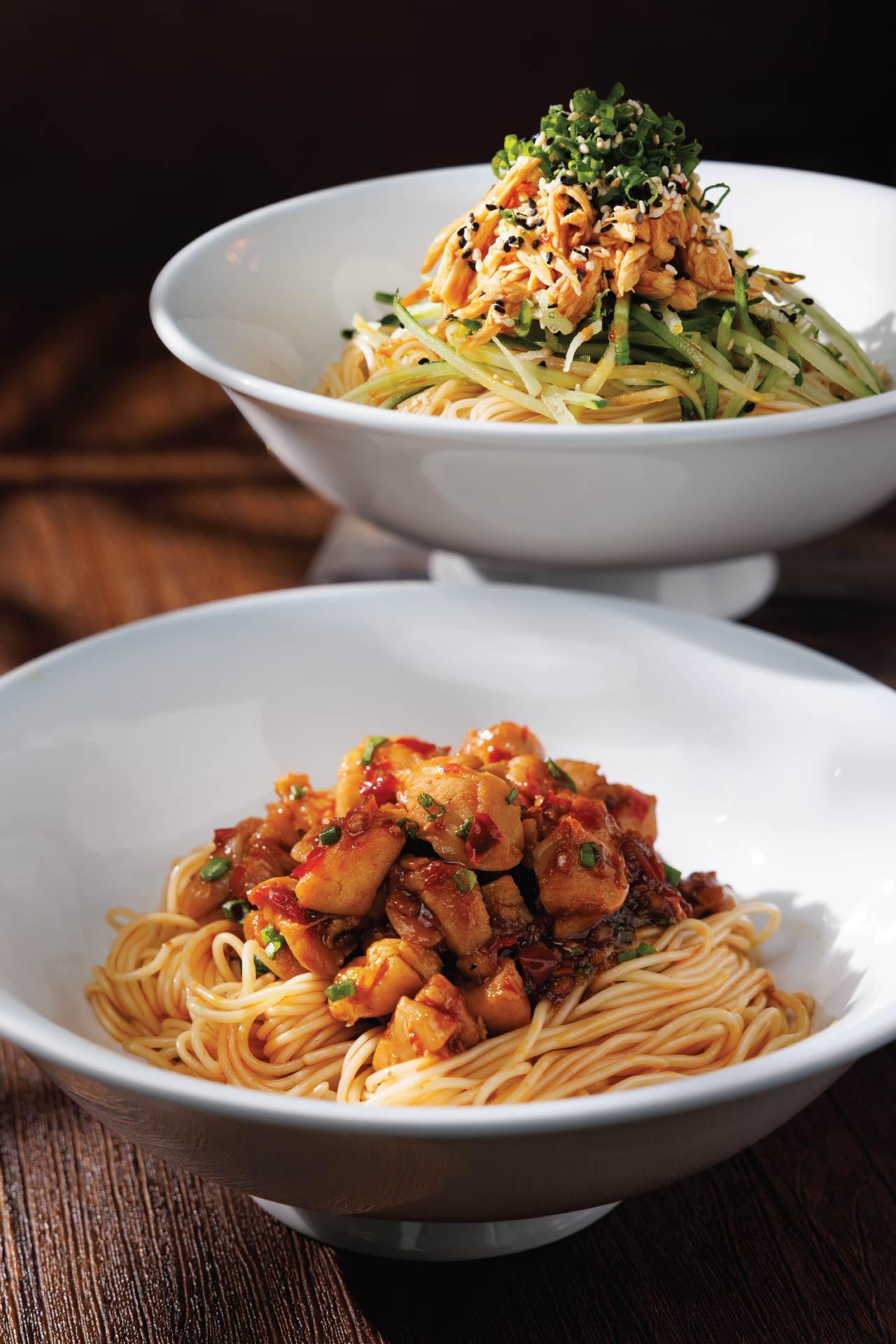 麻辣雞絲拌麵(正價$108)、蘇式辣肉拌麵(正價$108)