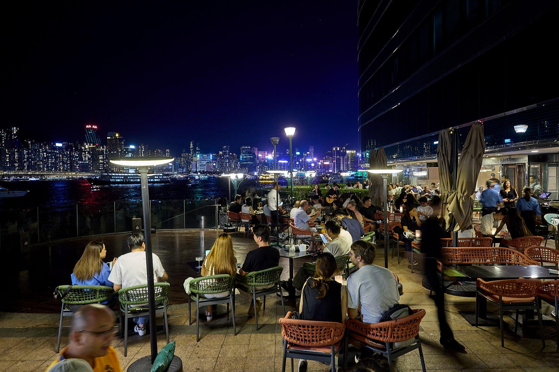 The Bayside 地中海餐廳與 O’Thai 泰國餐廳,將於12月24及25日攜手推出「一席呈獻兩大料理」的聖誕節晚餐。