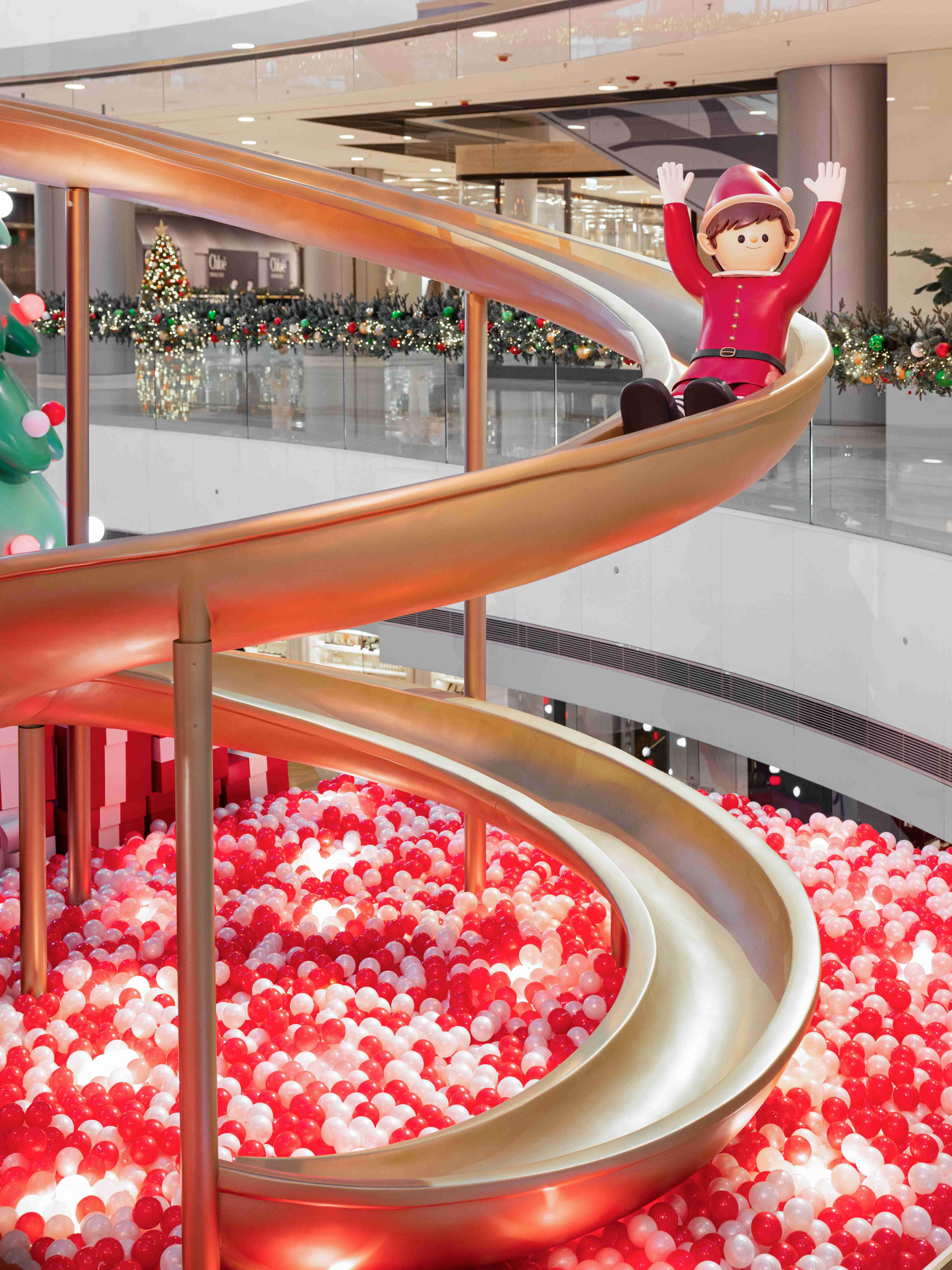 ifc商場「聖誕後勤總部」