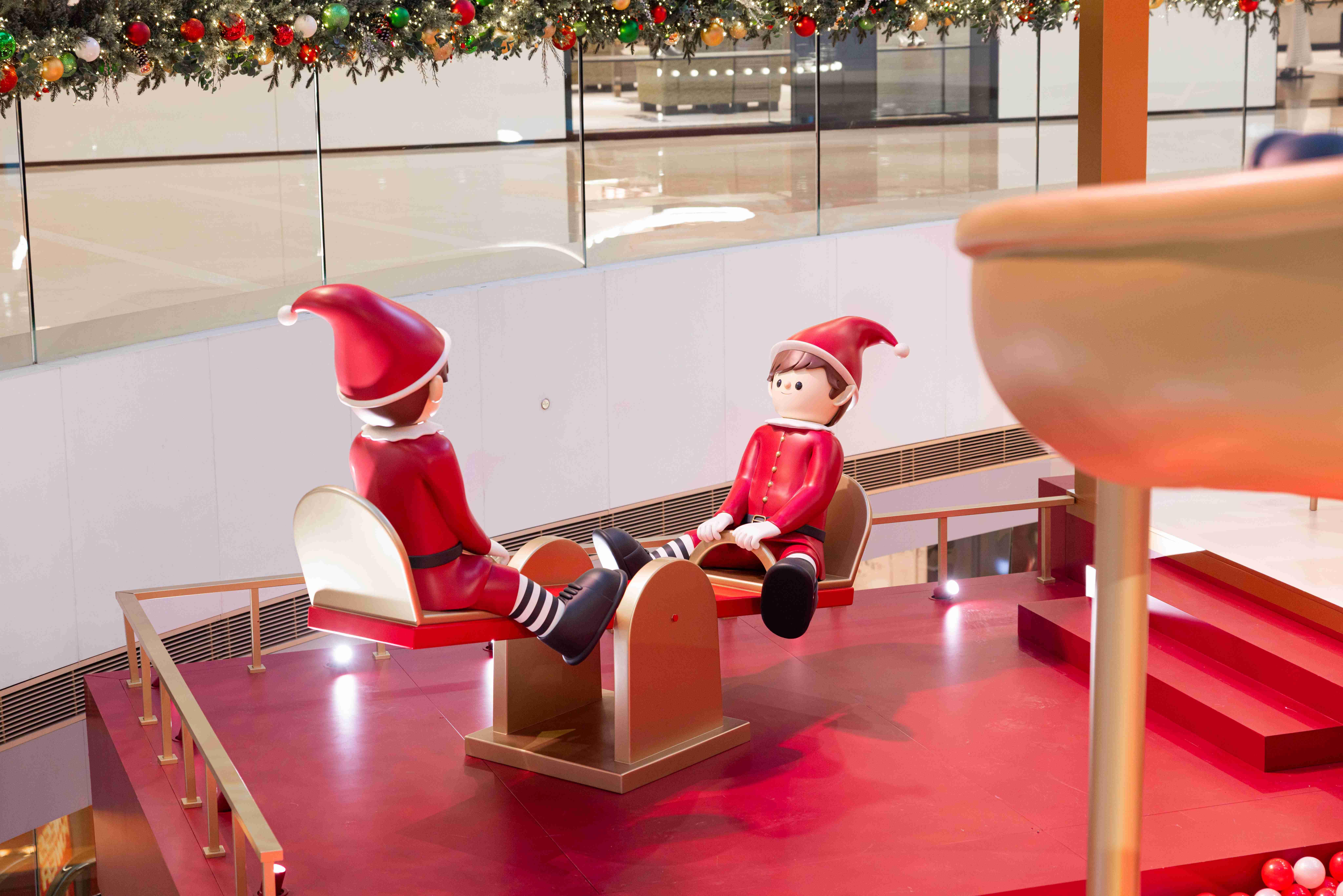 ifc商場「聖誕後勤總部」